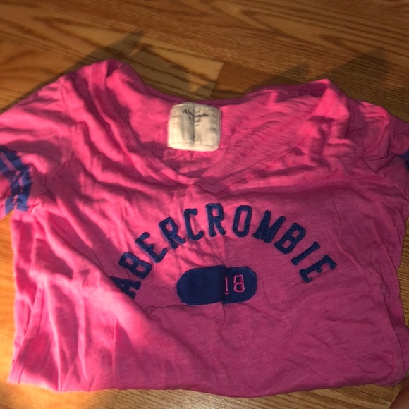 ABERCROMBIE AND FITCH PINK V NECK - Picture 1 of 2